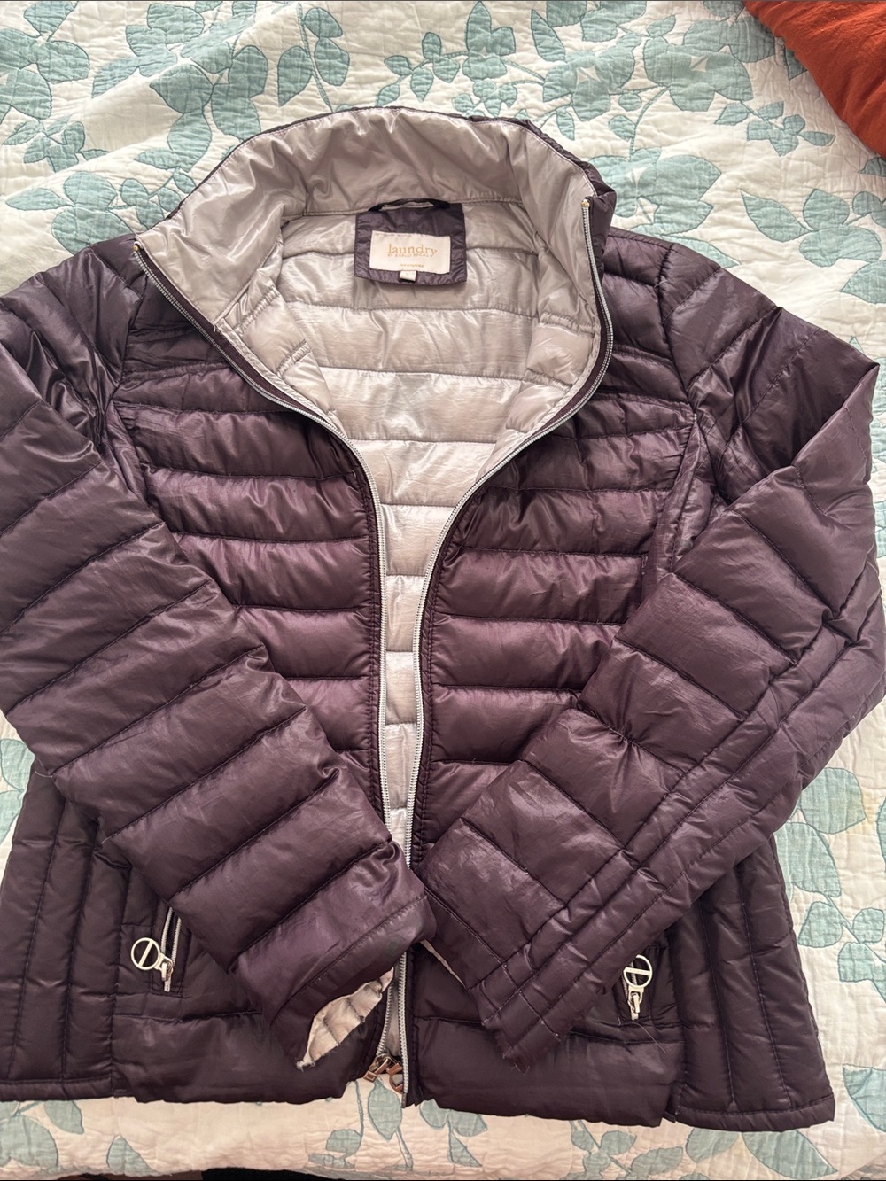 Laundry By Shelli Segal Packable Quilted Jacket in Plum with Light Gray Lining